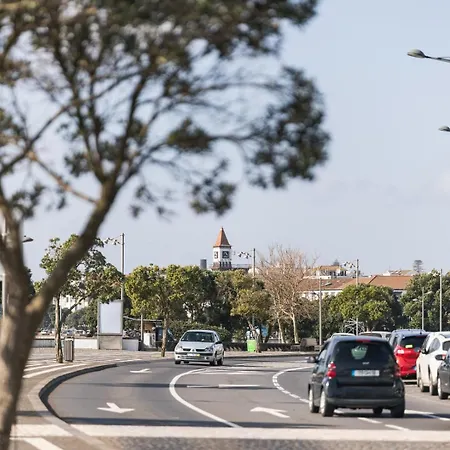 ゲストハウス Casa Rua Da Fonte - Modern & Relax 4*