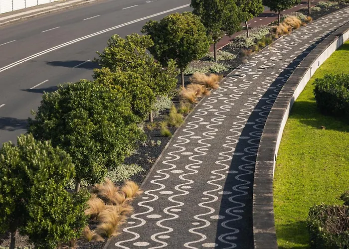 ゲストハウス Casa Rua Da Fonte - Modern & Relax 4*