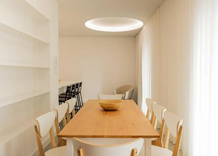 ゲストハウス Casa Rua Da Fonte - Modern & Relax